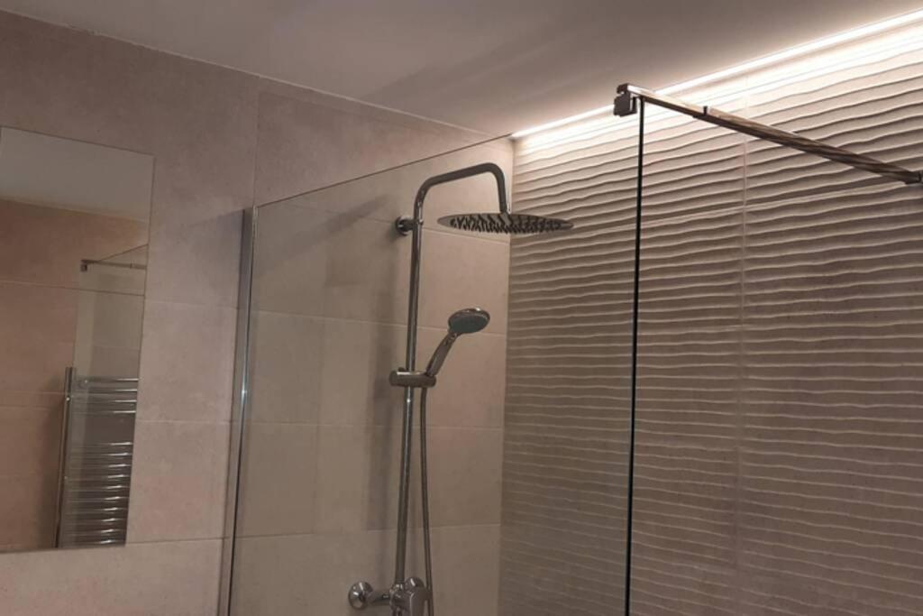 Apartamentos Milan 2 Oviedo Exterior photo